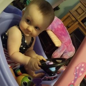 Meet your Posher, Tom